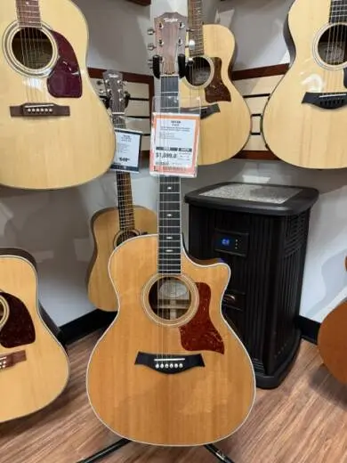 Taylor Guitars - 414CE