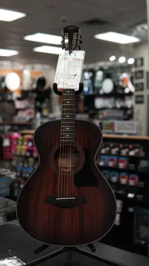 Taylor Guitars - 322E 12FRT VCL
