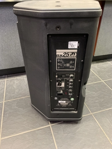 Yorkville Sound - NX25P 2