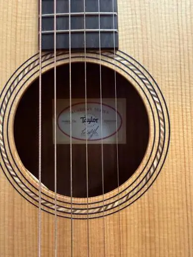 Taylor Guitars - ACADEMY 12E V2 2