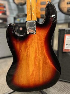 Squier - 037-4531-500 5