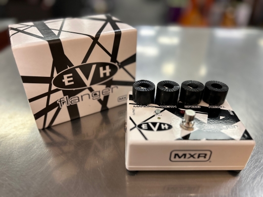 MXR - EVH117