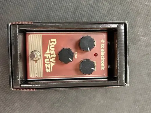 TC Electronic - RUSTY FUZZ 2