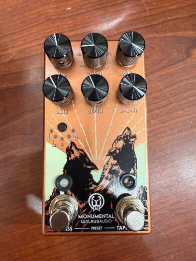 ギター WALRUS AUDIO MONUMENTAL Monumental Harmonic Stereo Tremolo