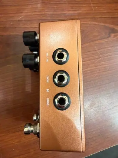 Walrus Audio - MONUMENTAL 2