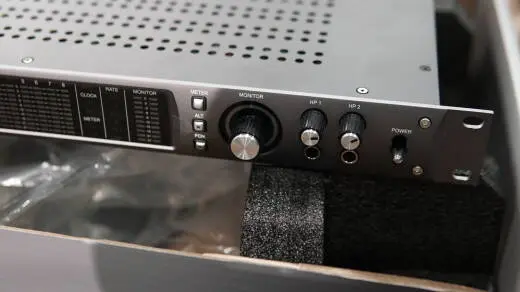 Universal Audio - UA-APX8/HE 2