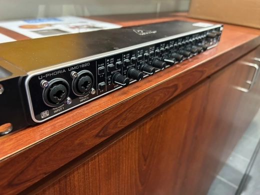 Behringer - UMC1820
