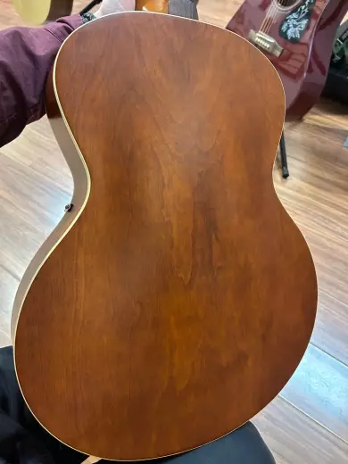 Godin Guitars - G31986 2