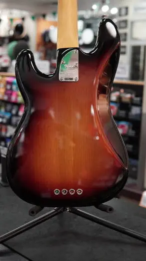 Fender - AM PRO II Precision Bass 2
