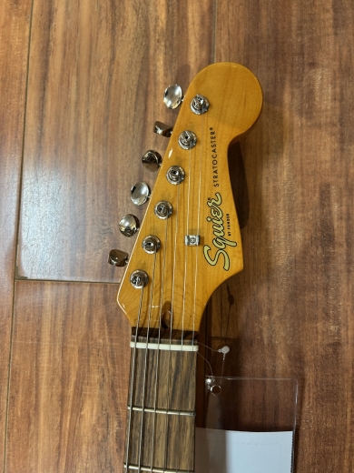 Squier - 037-4010-502 3
