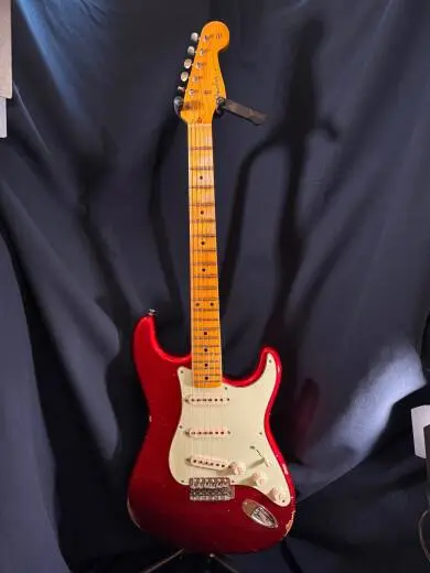 Fender Custom Shop - 58' Strat Faded Aged Candy Apple Red 2