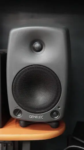 Genelec - 8030APM