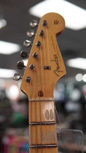 Fender Custom Shop - 58' Strat Faded Aged Candy Apple Red 2