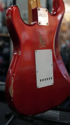 Fender Custom Shop - 58' Strat Faded Aged Candy Apple Red 2