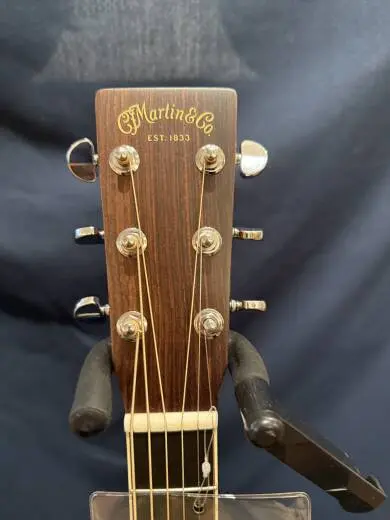 Martin Guitars - HD-35 V18 2