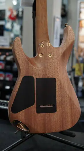 Charvel Guitars - 296-9016-557 2