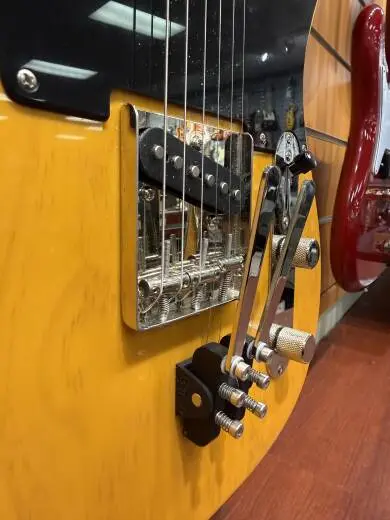Squier - TELE w/ B+G Benders 2