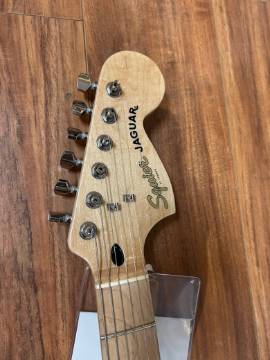 Squier - 037-8402-594 3