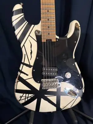 EVH - Striped Series '78 Eruption 2