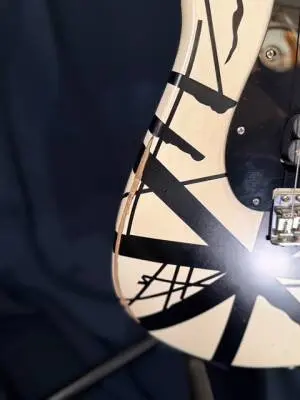 EVH - Striped Series '78 Eruption 2