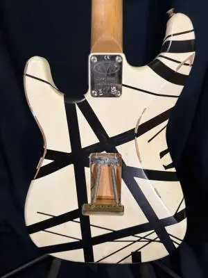 EVH - Striped Series '78 Eruption 2