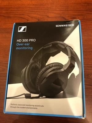 Sennheiser - HD 300 PRO