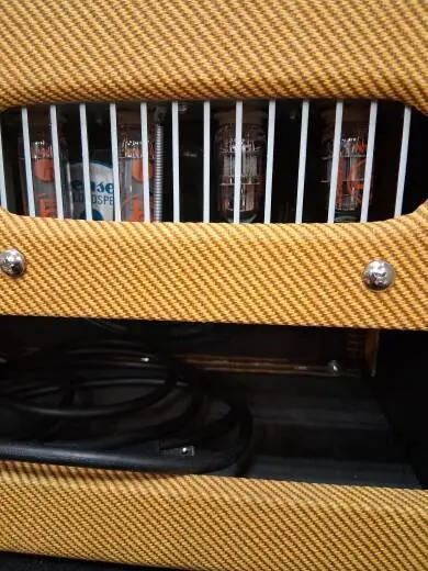 Store Special Product - Fender - 223-1300-000