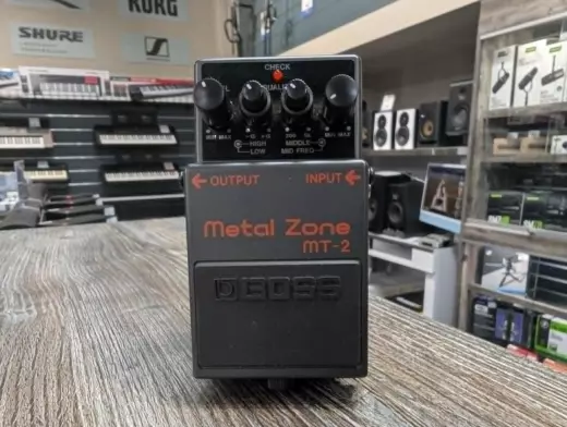 BOSS - METAL ZONE