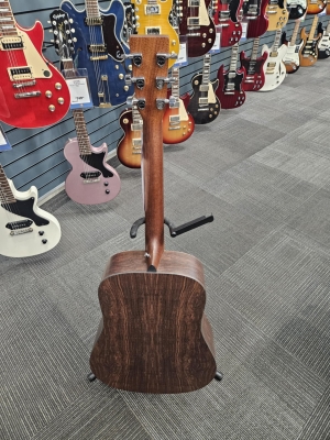 Martin Guitars 000Jr-10 Auditorium Acoustic Guitar W/Gig Bag