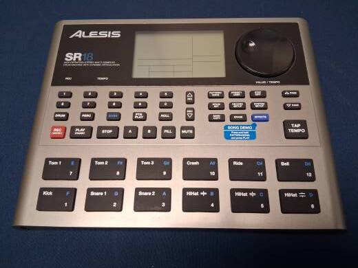Alesis - SR-18