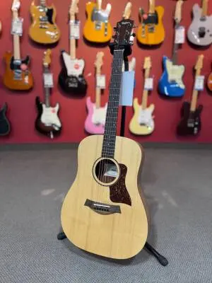 Taylor Guitars - BBT-E V2