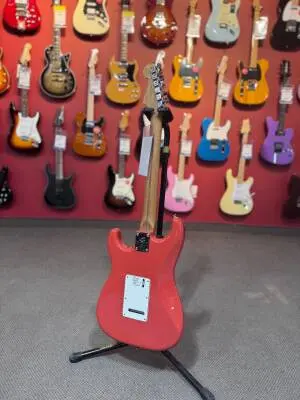 Fender - PLAYER STRAT RST MN FIESTA RED 2