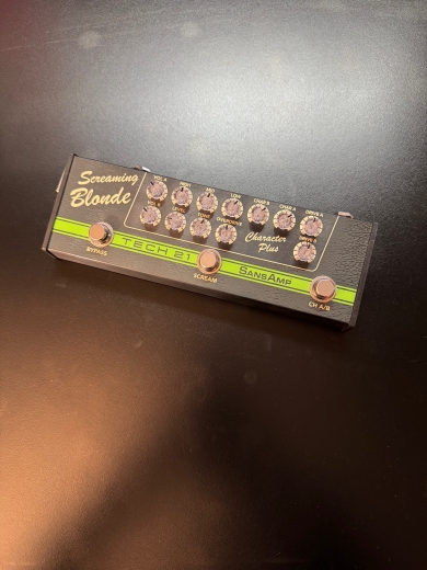 Tech 21 SansAmp Character Plus Screaming Blonde