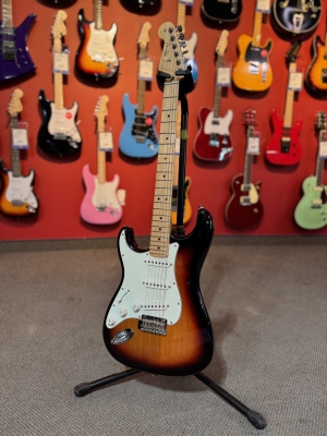 Fender - PLAYER STRAT LH MN 3TSB