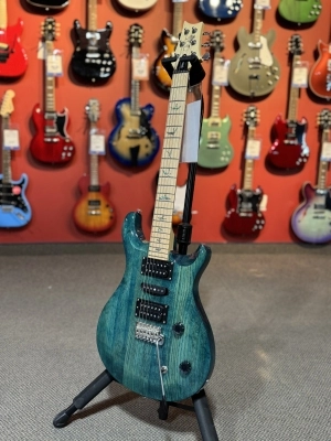 PRS Guitars - SE SWAMP ASH SPECIAL IRI BLUE