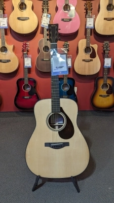 Yamaha - FG9 R