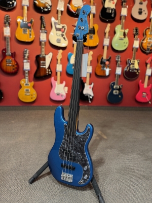 Store Special Product - Fender - T.FRANKLIN P BASS LPB FRETLESS W/CS