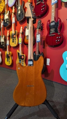Fender -  MUSTANG 90 2