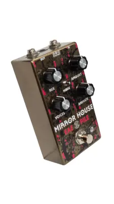 EAE x Pile Mirror House 2