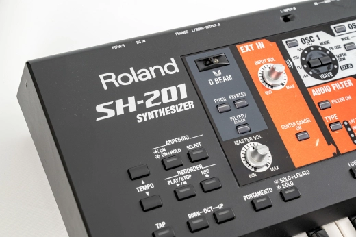 Roland - SH-201 Synthesizer 3