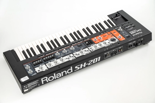 Roland - SH-201 Synthesizer 2