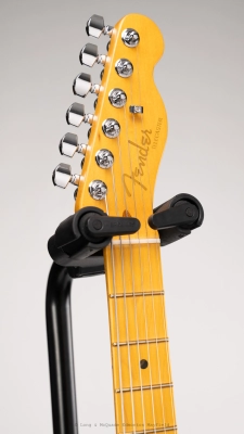 Fender - American Ultra Telecaster, Maple Fingerboard - Cobra Blue 3