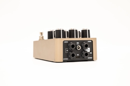 Universal Audio - Golden Reverberator Stereo Effects Pedal 3