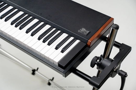 Vox - Re-Issue 73 Key Organ with V861 Pedal, Stand, and Bag 2
