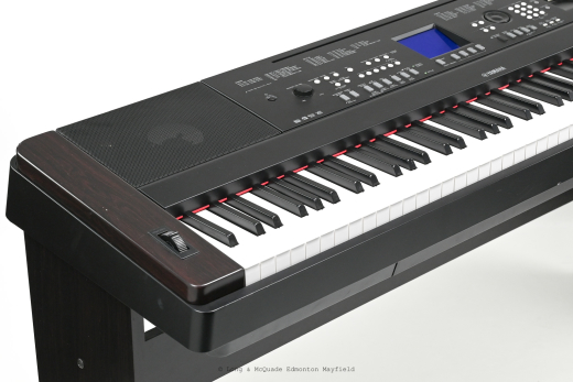 Yamaha - 88 Key Portable Grand Keyboard w/Stand 2