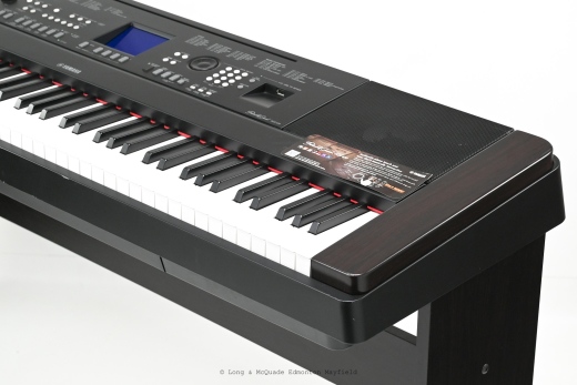 Yamaha - 88 Key Portable Grand Keyboard w/Stand 3