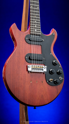 Gibson - '65 Melody Maker D - Cherry 2