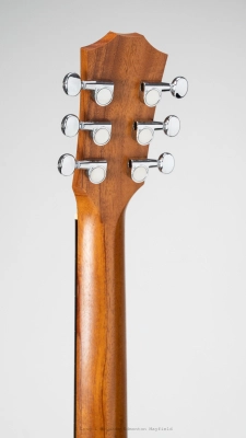 Taylor Guitars - BTe All-Koa Baby Taylor w/Pickup and Gig Bag 6