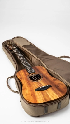 Taylor Guitars - BTe All-Koa Baby Taylor w/Pickup and Gig Bag 7