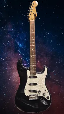 Fender Nebula Noir 70th Anniversary Strat 2